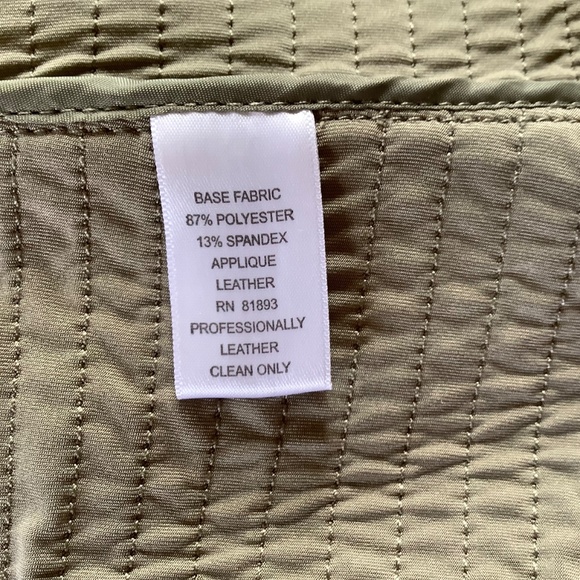 G.I.L.I. Pieced Leather Vest with Hook Closure Olive SZ 14 - Picture 9 of 16